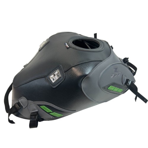 ΚΑΛΥΜΜΑ BAGSTER KAWASAKI Z900 ΑΝΘΡΑΚΙ / DECO ΓΚΡΙ ORAGE / ΠΕΡΛΕ ΠΡΑΣΙΝΟ (2025-2026)