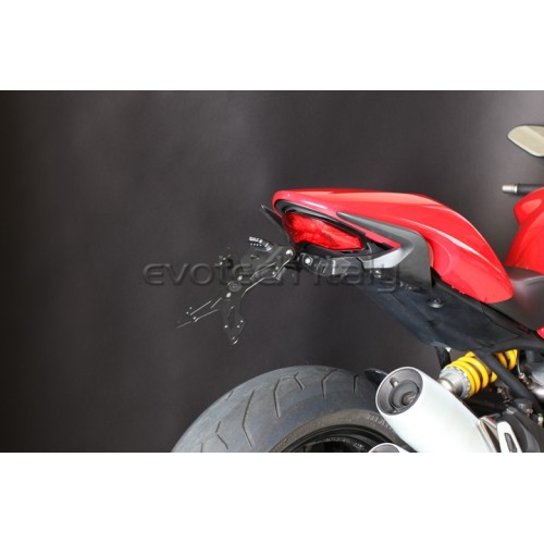 ΒΑΣΗ ΠΙΝΑΚΙΔΑΣ EVOTECH ΓΙΑ DUCATI MONSTER 1200 S