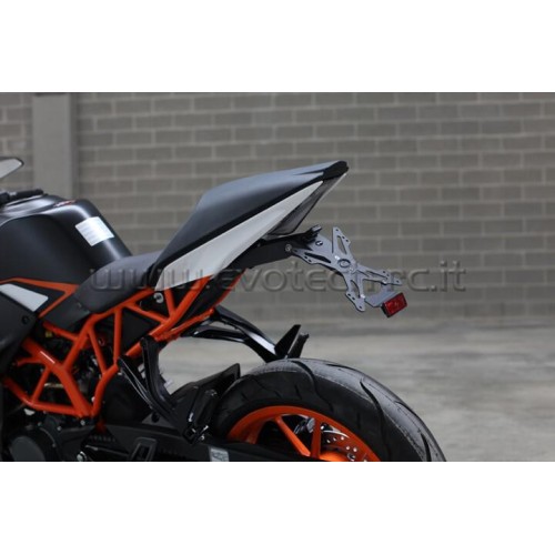ΒΑΣΗ ΠΙΝΑΚΙΔΑΣ EVOTECH ΓΙΑ KTM RC 125/200/390