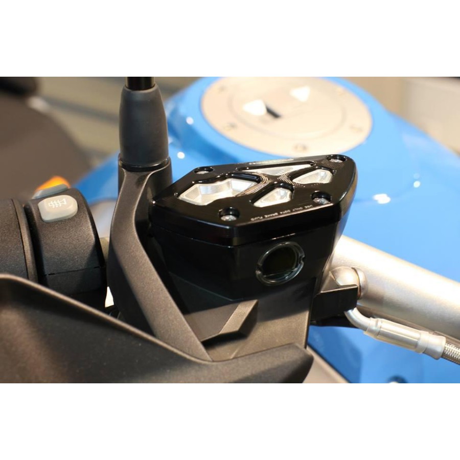 ΚΑΠΑΚΙ ΔΟΧΕΙΟΥ ΥΓΡΩΝ ΦΡΕΝΟΥ EVOTECH ΓΙΑ BMW "R1200GS, R NINE T, R1200R" - Τιτάνιο