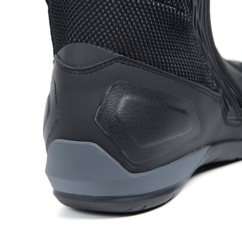 ΜΠΟΤΕΣ TCX AIRTECH 3 GORETEX ΜΑΥΡΕΣ