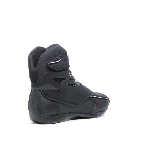ΜΠΟΤΑΚΙΑ TCX ZETA WATERPROOF ΜΑΥΡΑ